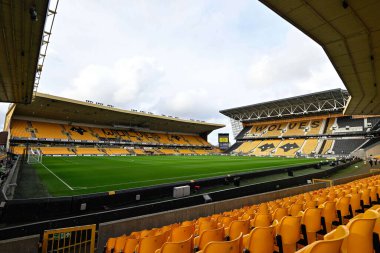 Maç öncesinde Molineux 'nun genel görünümü, 10 Şubat 202 tarihinde Wolverhampton Wanderers, Molineux, Wolverhampton, İngiltere' de oynanan Premier League maçı sırasında Wolverhampton Wanderers 'a karşı