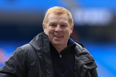 TV yorumcusu Neil Lennon Premier League karşılaşması öncesinde Manchester City Everton 'a karşı Etihad Stadyumu, Manchester, İngiltere, 10 Şubat 202