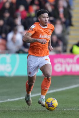Blackpool takımından Jordan Lawrence-Gabriel 10 Şubat 202 'de Bloomfield Road, Blackpool' da oynanan Blackpool-Oxford maçında