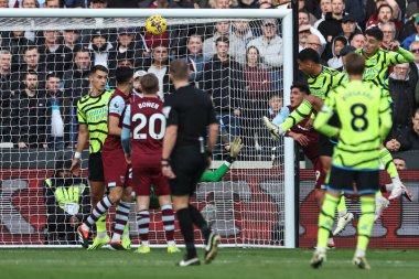 Arsenal takımından William Sthe Premier League maçında Londra Stadyumu 'nda West Ham United ile Arsenal arasında 11 Şubat 202' de 0-1 berabere kaldı.