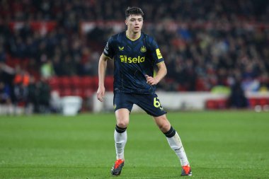 Newcastle United 'dan Lewis Miley Premier League maçı sırasında Nottingham Forest, Newcastle United' a karşı City Ground, Nottingham, İngiltere, 10 Şubat 202