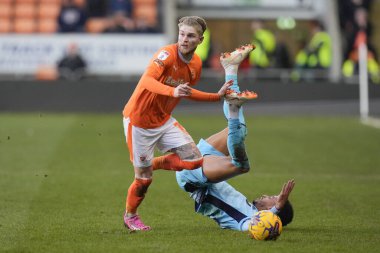 Blackpool takımından Hayden Coulson 10 Şubat 202 'de Bloomfield Road, Blackpool' da oynanan Blackpool-Oxford maçında