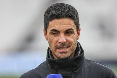 Arsenal 'in Mikel Arteta teknik direktörü, 11 Şubat 202' de Londra Stadyumu 'nda oynanan Premier League maçında West Ham United ve Arsenal maçında Sky Sports' a konuştu.