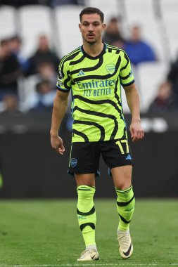 Premier Lig karşılaşmasında Arsenal 'den Cdric Soares, 11 Şubat 2024' te Londra 'daki Londra Stadyumu' nda West Ham United 'a karşı Arsenal maçında