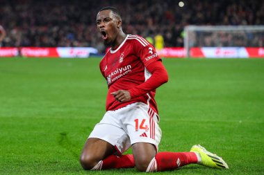 Nottingham Ormanı 'ndan Callum Hudson-Odoi Premier Lig maçı Nottingham Forest Newcastle United' a karşı 10 Şubat 202 'de oynanan City Ground, Nottingham, İngiltere maçında 2-2' lik galibiyet golünü kutluyor.