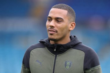 Andy Rinomhota # 12 Rotherham United, 10 Şubat 202 'de Leeds United ile Leeds Road, Leeds, İngiltere' de oynanan Sky Bet Şampiyonası ön saha denetimi öncesinde