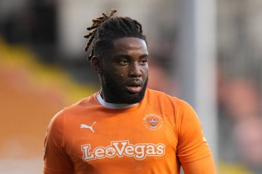 Blackpool takımından Kylian Kouassi 10 Şubat 202 'de Bloomfield Road, Blackpool' da oynanan Blackpool-Oxford maçında