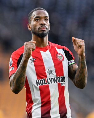 Brentford 'dan Ivan Toney, Premier Lig karşılaşmasında Wolverhampton Wanderers, Molineux, Wolverhampton, Birleşik Krallık' ta 10 Şubat 202 'de Brentford' a karşı tam zamanlı maçı kutluyor.