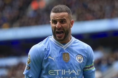 Manchester City 'den Kyle Walker 10 Şubat 202' de Etihad Stadyumu 'nda oynanan Premier Lig karşılaşmasında kaçırılan bir şansa üzülüyor.