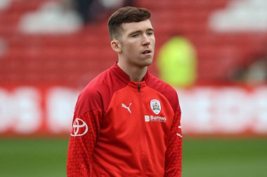 Barnsley 'den Conor Grant 10 Şubat 202' de İngiltere 'nin Oakwell kentinde oynanan Sky Bet 1 maçında Barnsley ve Leyton Orient maçında ısınma turunda...