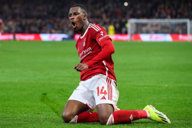 Nottingham Ormanı 'ndan Callum Hudson-Odoi Premier Lig maçı Nottingham Forest Newcastle United' a karşı 10 Şubat 202 'de oynanan City Ground, Nottingham, İngiltere maçında 2-2' lik galibiyet golünü kutluyor.