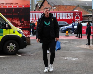 Newcastle United takımından Sven Botman, İngiltere 'nin Nottingham Forest-Newcastle United maçı öncesinde 10 Şubat 202' de City Ground 'a geldi.