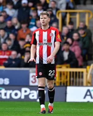 Brentford 'dan Nathan Collins, Premier Lig karşılaşmasında Wolverhampton Wanderers' a karşı Molineux, Wolverhampton, İngiltere 'de 10 Şubat 202' de oynanan maçta tepki gösterdi.
