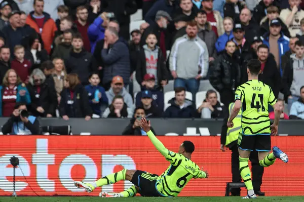 Gabriel Arsenal Comemora Seu Objetivo Fazê Durante Jogo Premier League — Fotografia de Stock