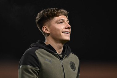 Barnsley 'li Aiden Marsh, 13 Şubat 202' de İngiltere 'de Croud Meadow, Shrewsbury' de oynanan Sky Bet 1 maçı öncesinde geldi.