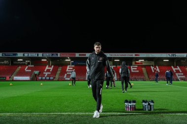 Blackpool 'dan James Husband, 13 Şubat 202' de Cheltenham Town 'a karşı Blackpool' da oynanan Sky Bet 1 karşılaşması öncesinde geldi.