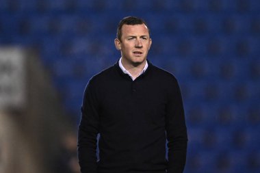 Barnsley 'in Neill Collins Müdürü, 13 Şubat 202' de İngiltere 'nin Croud Meadow, Shrewsbury kentinde oynanan Sky Bet 1 maçı öncesinde geldi.