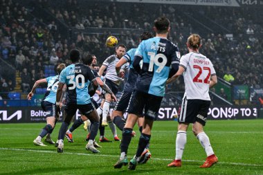 Bolton Wanderers takımından Gethin Jones, 13 Şubat 202 'de İngiltere' nin Bolton Stadyumu 'nda oynanan Sky Bet 1 maçında Bolton Wanderers ile Wycombe Wanderers arasındaki maçın açılış golünü attı.