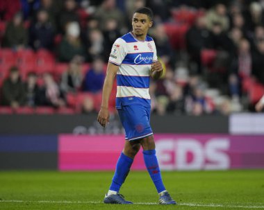 Skor Bahis Şampiyonası 'nda QPR' dan Reggie Cannon, Stoke City, Queens Park Rangers 'a karşı Bet365 Stadyumu, Stoke-on-Trent, Birleşik Krallık, 14 Şubat 202