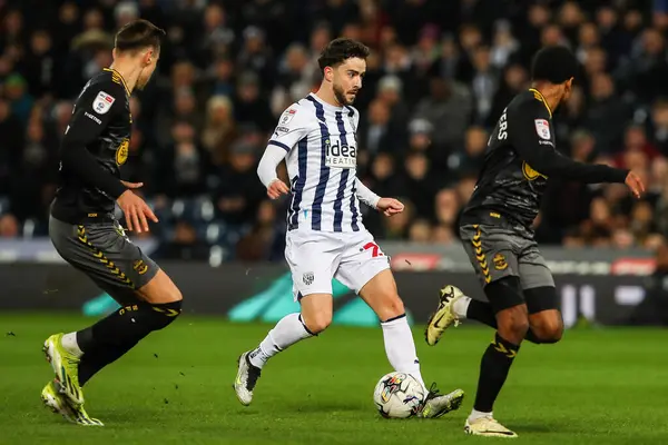 Mikey Johnston West Bromwich Albion Breaks Ball Sky Bet Championship — Stock Photo, Image