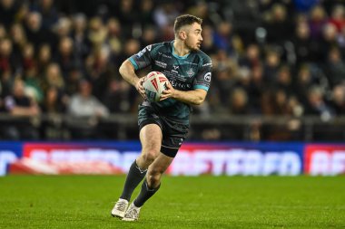 Huddersfield Giants takımından Adam Clune, 16 Şubat 202 'de Leigh Sports Village, Leigh, İngiltere' de Leigh Leopards ile Huddersfield Giants arasındaki Süper Lig karşılaşmasında ilk raundu kazandı.