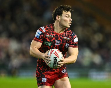 Leigh Leoparları 'ndan Lachlan Lam 16 Şubat 202' de Leigh Spor Köyü 'nde Leigh Leopards ile Huddersfield Giants arasındaki Süper Lig karşılaşmasında Leigh Leopards ile karşılaşacak.