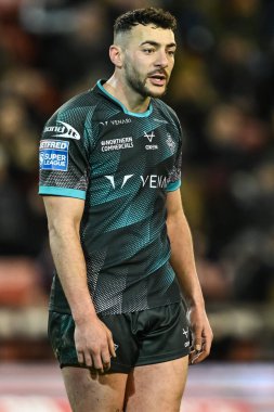 Huddersfield Giants takımından Jake Connor 16 Şubat 202 'de Leigh Spor Köyü' nde Leigh Leopards ile Huddersfield Giants arasındaki Süper Lig karşılaşmasında