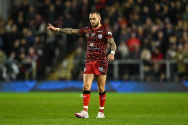 Leigh Leopards 'dan Gareth OBrien, 16 Şubat 2024' te Leigh Spor Köyü 'nde Leigh Leopards ile Huddersfield Giants arasındaki Süper Lig karşılaşmasında takımına talimat verdi.