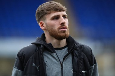 Blackpool 'dan Daniel Grimshaw, 17 Şubat 202' de İngiltere 'deki Weston Homes Stadyumu' nda oynanan 1.