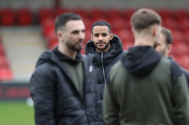 Barnsley 'den Barry Cotter, 17 Şubat 202' de İngiltere 'nin Highbury Stadyumu' nda Fleetwood Town ile Barnsley arasındaki Sky Bet 1 maçı sırasında geldi.