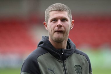 Barnsley 'den Ben Killip, 17 Şubat 202' de İngiltere 'nin Highbury Stadyumu' nda Fleetwood Town ile Barnsley arasındaki Sky Bet 1 maçı sırasında geldi.