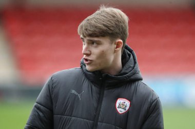 Barnsley 'den Luca Connell, 17 Şubat 202' de İngiltere 'nin Highbury Stadyumu' nda Fleetwood Town ile Barnsley arasındaki Sky Bet 1 maçı sırasında geldi.