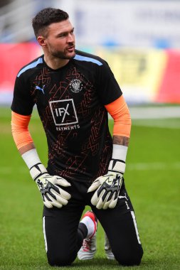 Blackpool 'dan Richard O' Donnell, 17 Şubat 202 tarihinde İngiltere 'nin Peterborough kentindeki Weston Homes Stadyumu' nda oynanan 1.