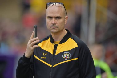 Castleford Kaplanları Wigan Savaşçılarına Karşı