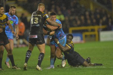 Castleford Kaplanları Wigan Savaşçılarına Karşı