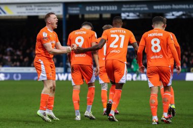 Blackpool 'dan Shayne Lavery, 17 Şubat 202' de İngiltere 'nin Peteron Homes Stadyumu' nda oynanan Sky Bet League 1 karşılaşmasında 1-1 'lik galibiyetini kutluyor.