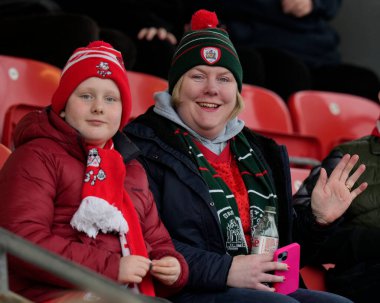 Barnsley taraftarları Sky Bet Ligi 1 maçından önce Fleetwood Town, Barnsley 'e karşı Highbury Stadyumu, Fleetwood, İngiltere, 17 Şubat 202