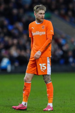 Blackpool takımından Hayden Coulson, 17 Şubat 202 'de İngiltere' de Weston Homes Stadyumu 'nda oynanan 1.