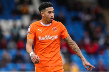 Blackpool takımından Jordan Lawrence-Gabriel, 17 Şubat 202 'de İngiltere' de Weston Homes Stadyumu 'nda oynanan 1.