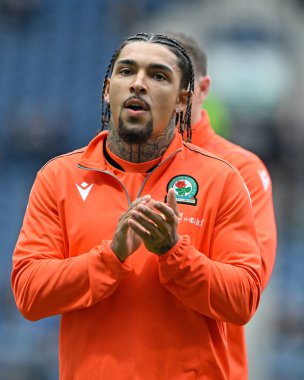 Blackburn Rovers takımından Tyrhys Dolan, 17 Şubat 202 'de Deepdale, Preston, İngiltere' de oynanan Sky Bet Şampiyonası karşılaşmasında taraftarını alkışlıyor.