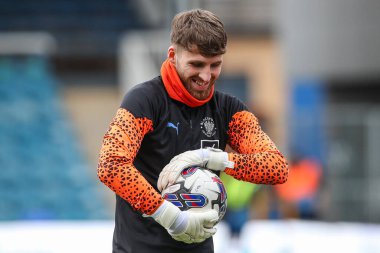 Blackpool 'dan Daniel Grimshaw, 17 Şubat 202' de İngiltere 'nin Peterborough kentindeki Weston Homes Stadyumu' nda oynanan 1.