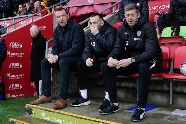 Neill Collins, Sky Bet Ligi 1 maçından önce Barnsley 'nin teknik direktörü Fleetwood Town' a karşı Highbury Stadyumu, Fleetwood, Birleşik Krallık, 17 Şubat 202
