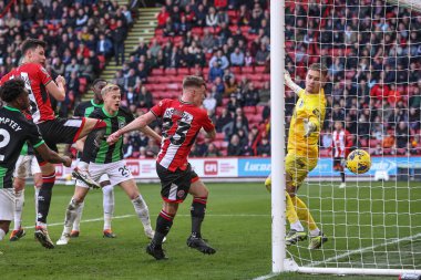 Sheffield United 'dan Ben Osborn 18 Şubat 202' de Bramall Lane, Sheffield, Birleşik Krallık 'ta Sheffield United ve Hove Albion' a karşı oynadığı Premier Lig maçında ofsayt yapması yasaklanmıştır.