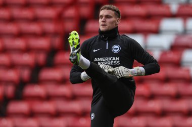 Brighton & Hove Albion 'dan Bart Verbruggen Premier Lig karşılaşmasında Sheffield United, Brighton ve Hove Albion' a karşı 18 Şubat 202 'de Bramall Lane, Sheffield, İngiltere' de oynanan ön ısınma maçında