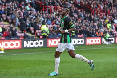Brighton & Hove Albion takımından Simon Adingra, 18 Şubat 202 'de Bramall Lane, Sheffield, İngiltere' de oynanan Premier League maçında Sheffield United ve Hove Albion maçında 0-5 berabere kaldı.