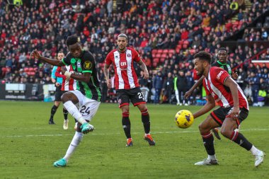 Brighton & Hove Albion 'dan Simon Adingra Premier Lig karşılaşmasında Sheffield United ve Hove Albion' a karşı Bramall Lane, Sheffield, İngiltere 'de 18 Şubat 202' de oynanan maçta 0-4 berabere kaldı.