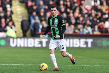 Brighton & Hove Albion takımından Pascal Gro Premier League maçında Sheffield United ve Hove Albion 'a karşı Bramall Lane, Sheffield, İngiltere' de 18 Şubat 2024