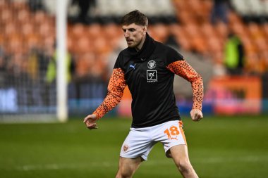 Blackpool 'dan Jake Beesley Bristol Street Motors' un yarı final yarı final karşılaşması öncesinde Bloomfield Road, Blackpool, Birleşik Krallık 'ta 20 Şubat 202' de oynanan maç öncesi ısınma maçında