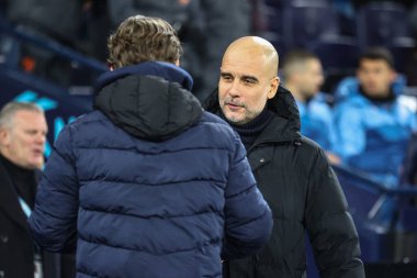 Manchester City 'nin Pep Guardiola teknik direktörü ve Premier League maçından önce Brentford' un Thomas Frank teknik direktörü Manchester City ile Brentford arasında 20 Şubat 202 'de Etihad Stadyumu' nda oynanan maçta