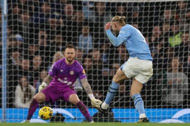 Manchester City 'den Erling Hland, 20 Şubat 2024 tarihinde Etihad Stadyumu' nda oynanan Premier League maçında 1-0 berabere kaldı.